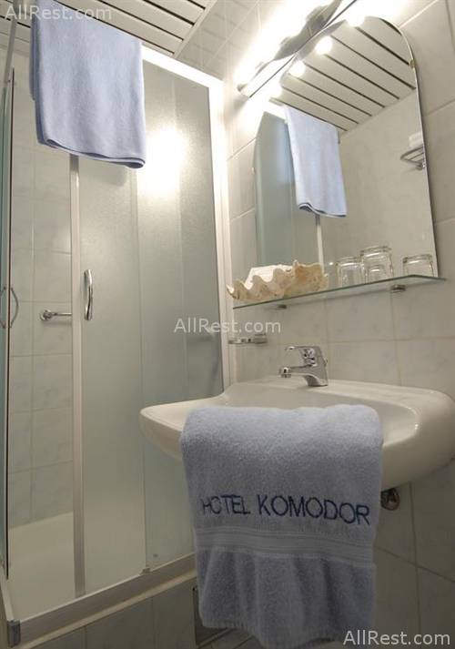 Komodor Hotel 9